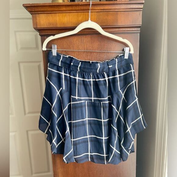 ✨ A.L.C.✨ 100% Silk Plaid Mini Skirt - Picture 5 of 11